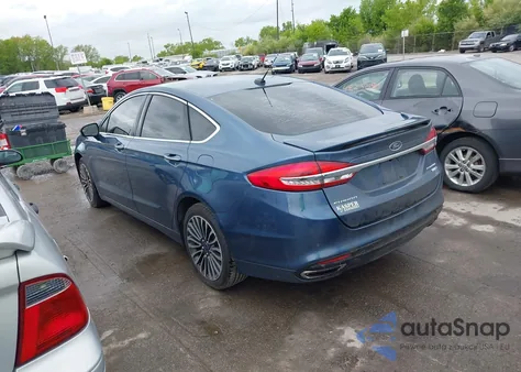 2018 Ford Fusion Titanium z USA, uszkodzony, nr VIN 3FA6P0D92JR234341